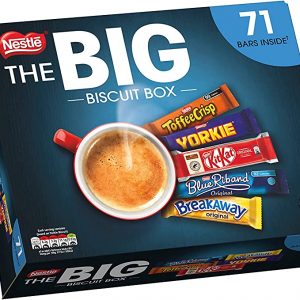Nestle The Big Biscuit Box, 71 x Chocolate Bars – KitKat, Yorkie, Toffee Crisp, Breakaway, Blue Riband | Father’s Day Gift